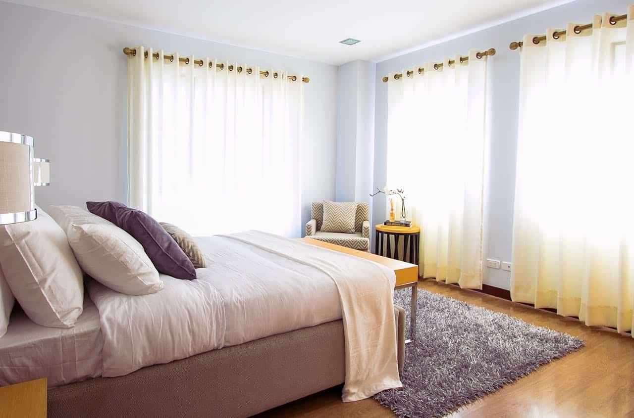 Camera da letto matrimoniale: arredare con stile